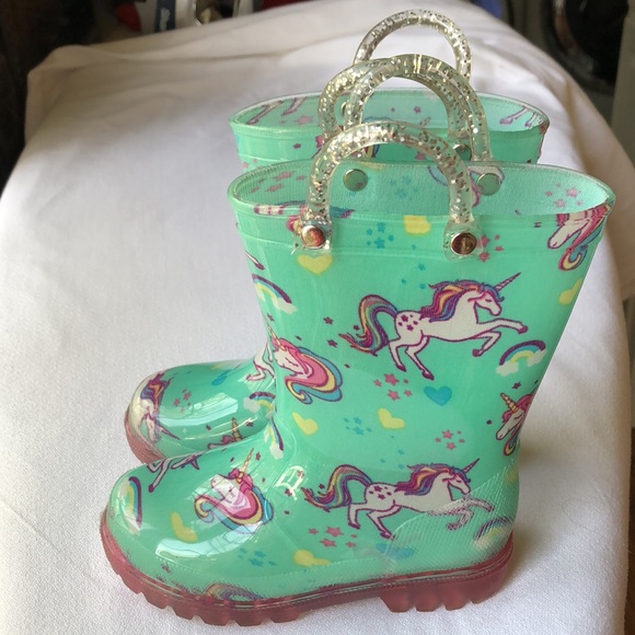 Like NEW! Lilly NYC Aqua light up Rainboots - Picture 4 of 10